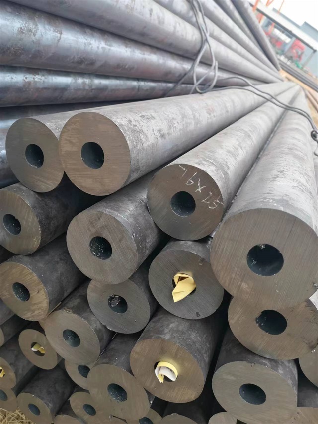 保山Q345E无缝钢管