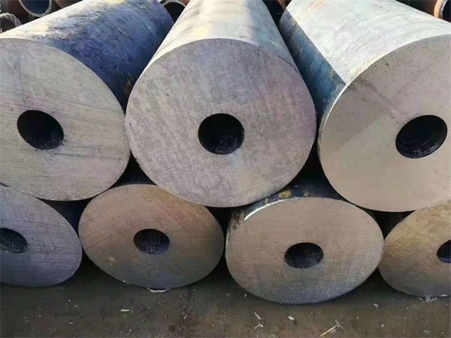 保山35crmo厚壁无缝钢管